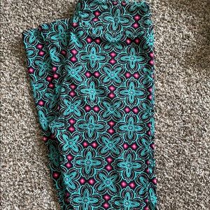 Lularoe one size leggings